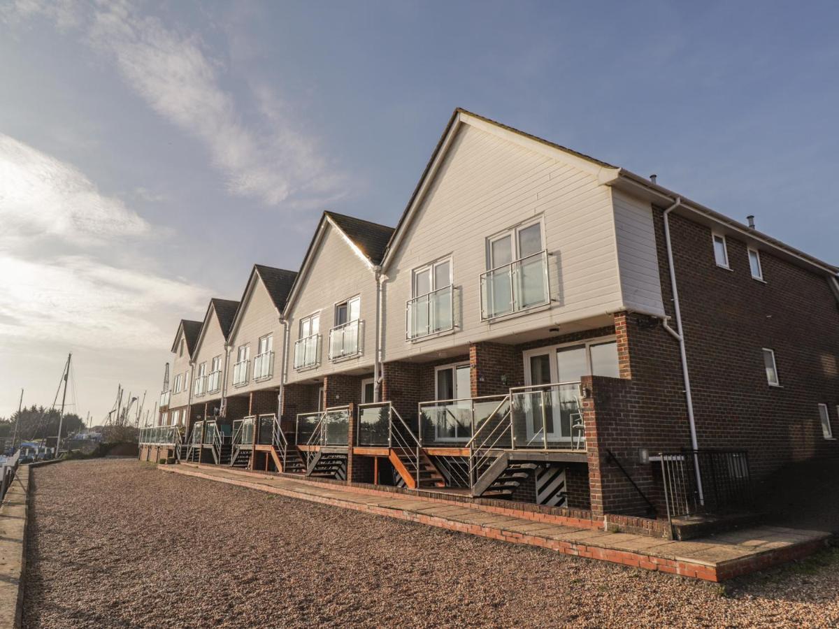 7 Waves Apartment Rye Luaran gambar